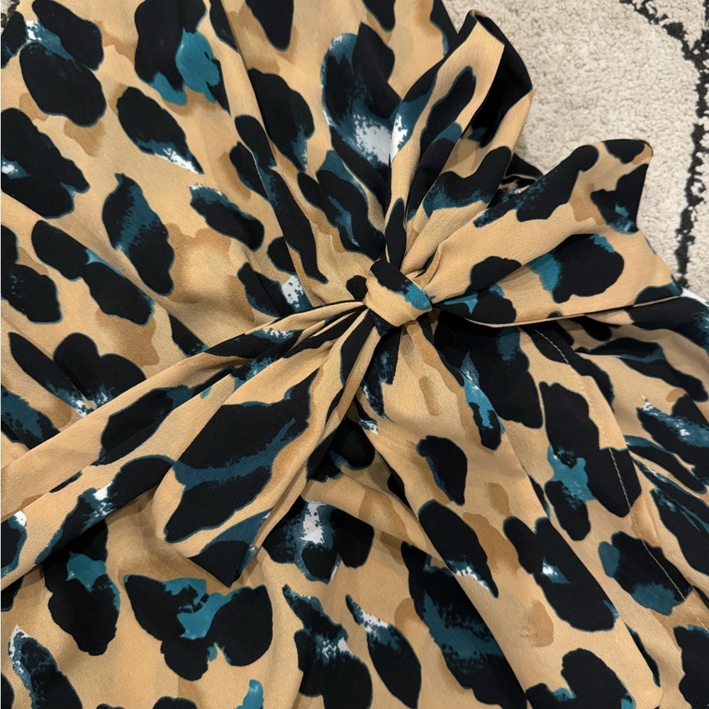 Dress - Picture 3 of 5